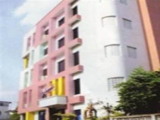 Fueang Fha Palace Μπούρι Ραμ Εξωτερικό φωτογραφία